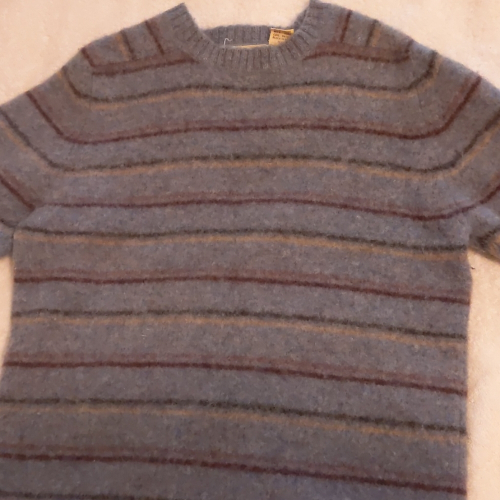 Wool Highland sweater top